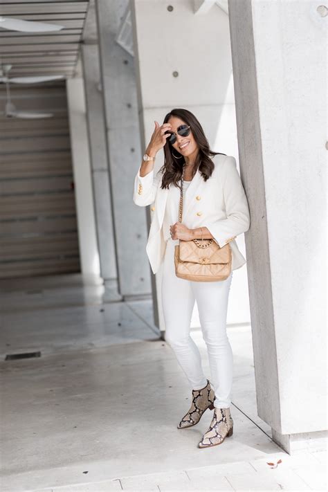 beige chanel bag outfit